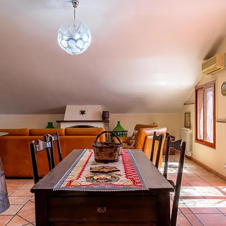 Casa La Mora Apartment *